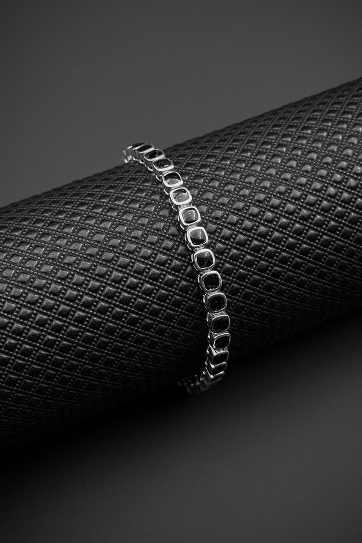 FRNCH 925 Ayar Gümüş Siyah Doğal Taşlı Gümüş Renk Erkek Bileklik FRJ12678-3678-S