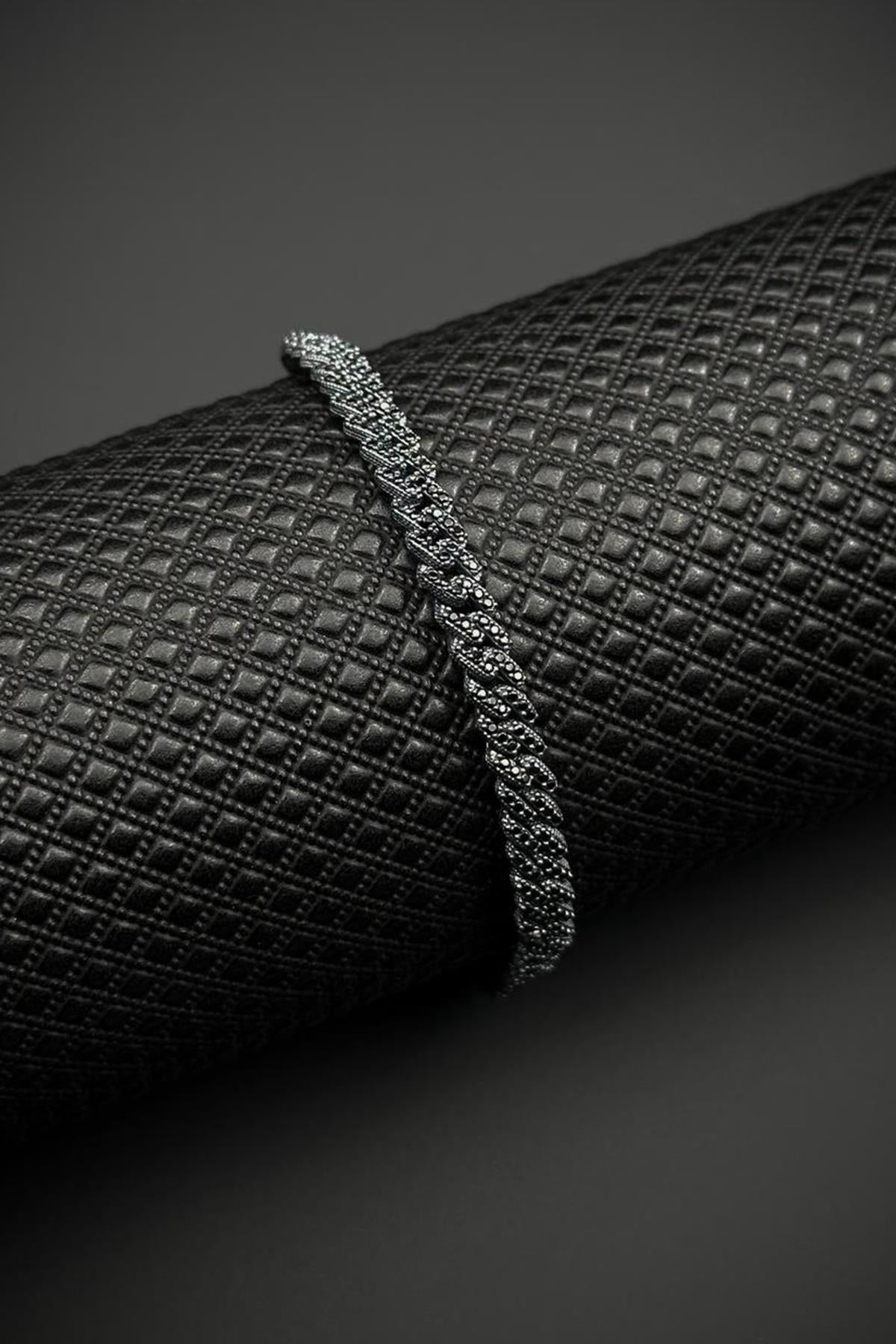 FRNCH 925 Ayar Gümüş Siyah Zirkon Taşlı Gümüş Renk Erkek Bileklik FRJ12683-3683-S