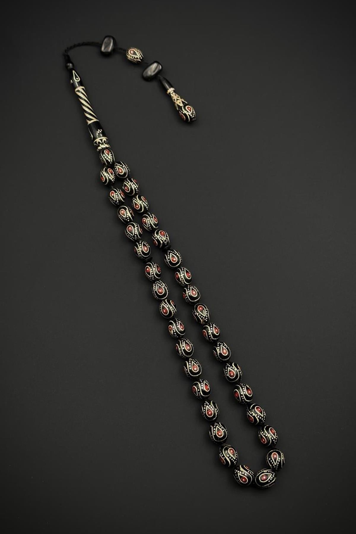 FRNCH 925 Ayar Gümüş ve  Arpa Kesim Oltu Taşlı Kırmızı Renk Tesbih FRJ80006-106-K5