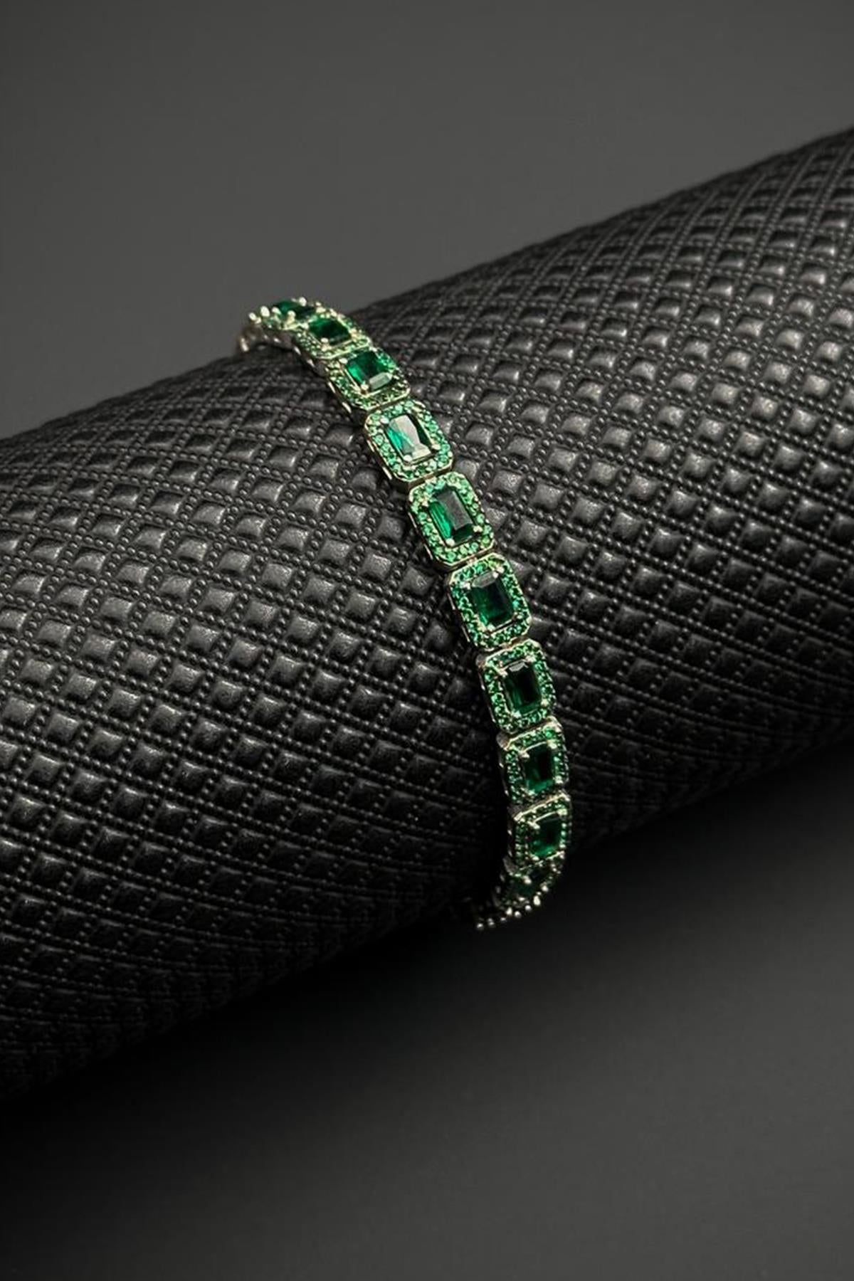 FRNCH 925 Ayar Gümüş Yeşil Baget Zirkon Taşlı Gümüş Renk Erkek Bileklik FRJ12644-3644-Y