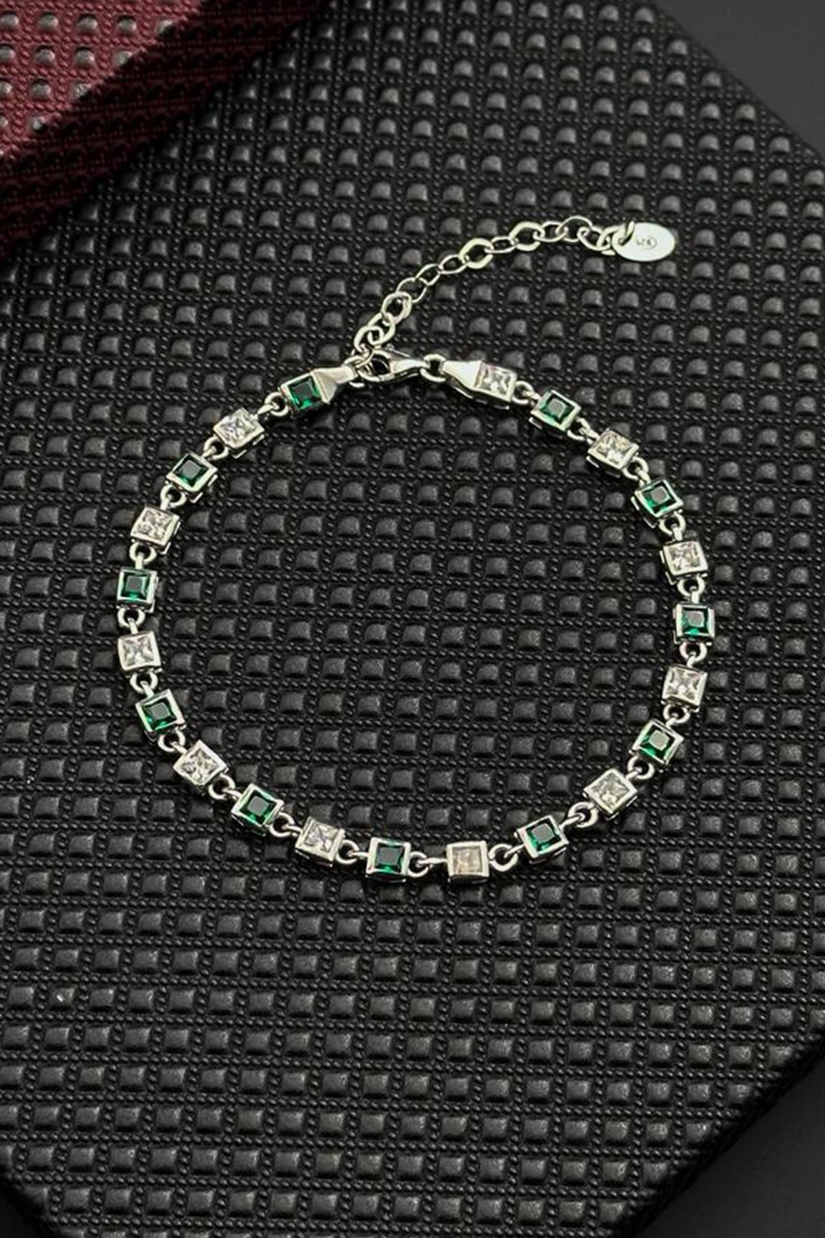 FRNCH 925 Ayar Gümüş Yeşil-Beyaz Zirkon Taşlı Gümüş Renk Erkek Bileklik FRJ12717-3717-YA