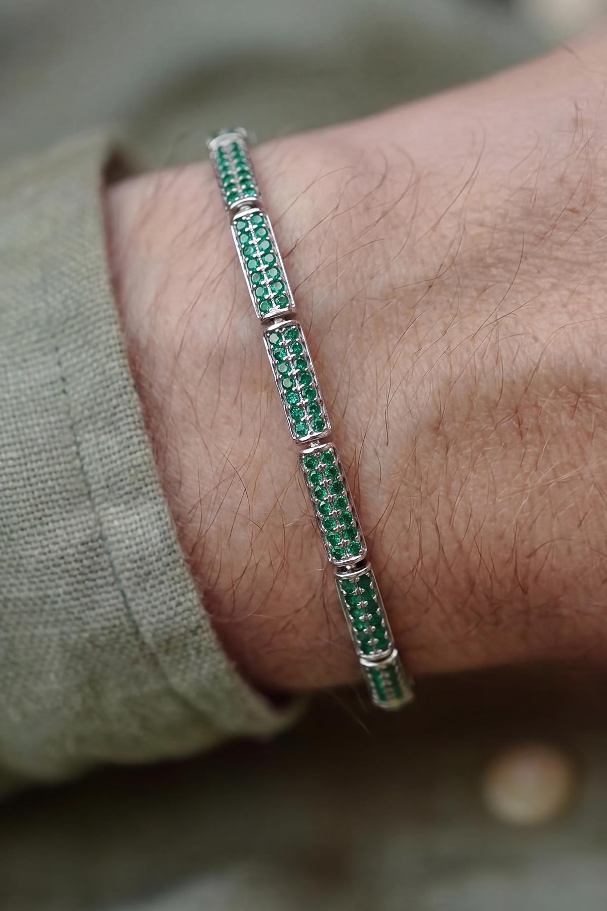 FRNCH 925 Ayar Gümüş Yeşil Zirkon Taşlı Yeşil Renk Erkek Bileklik FRJ12932-3932-YA2