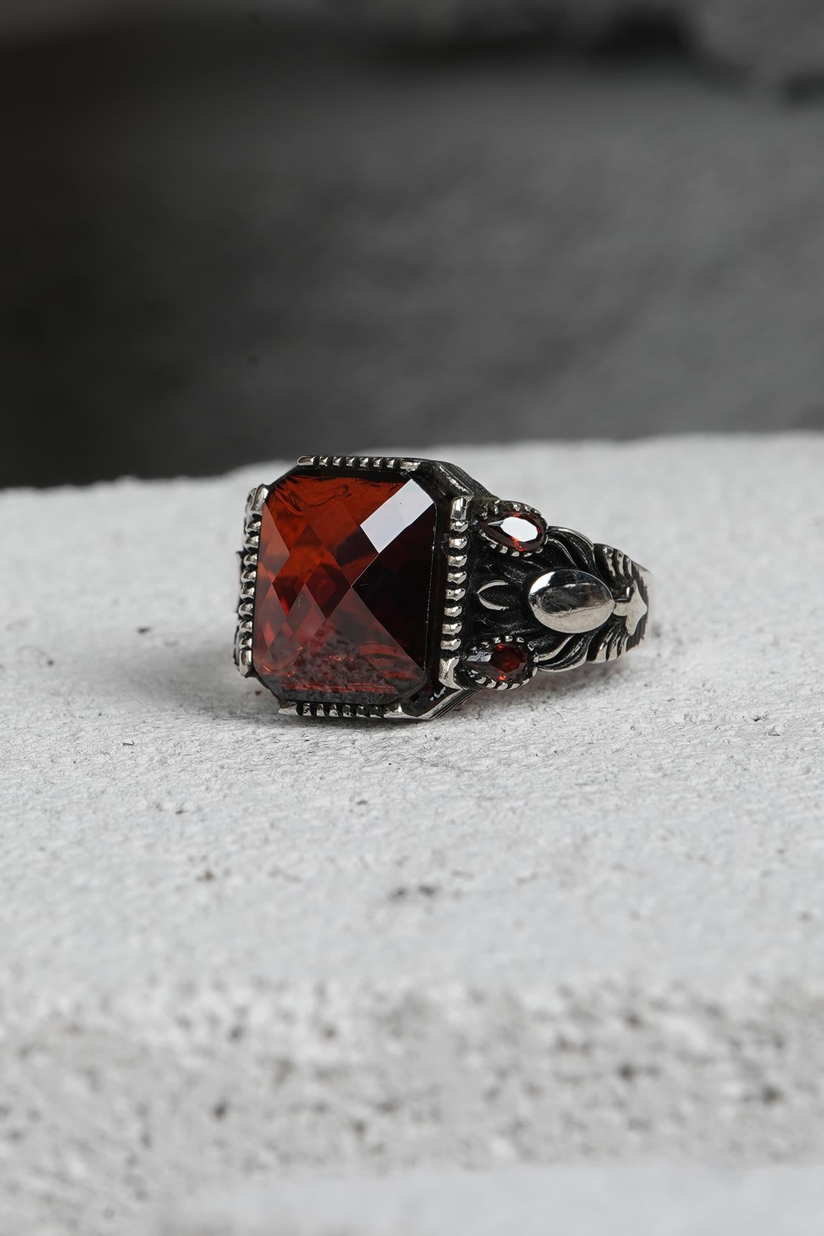 FRNCH 925 Ayar Gümüş Zirkon Taşlı Kahverengi Renkli Erkek Yüzük FRJ60093-193-K27