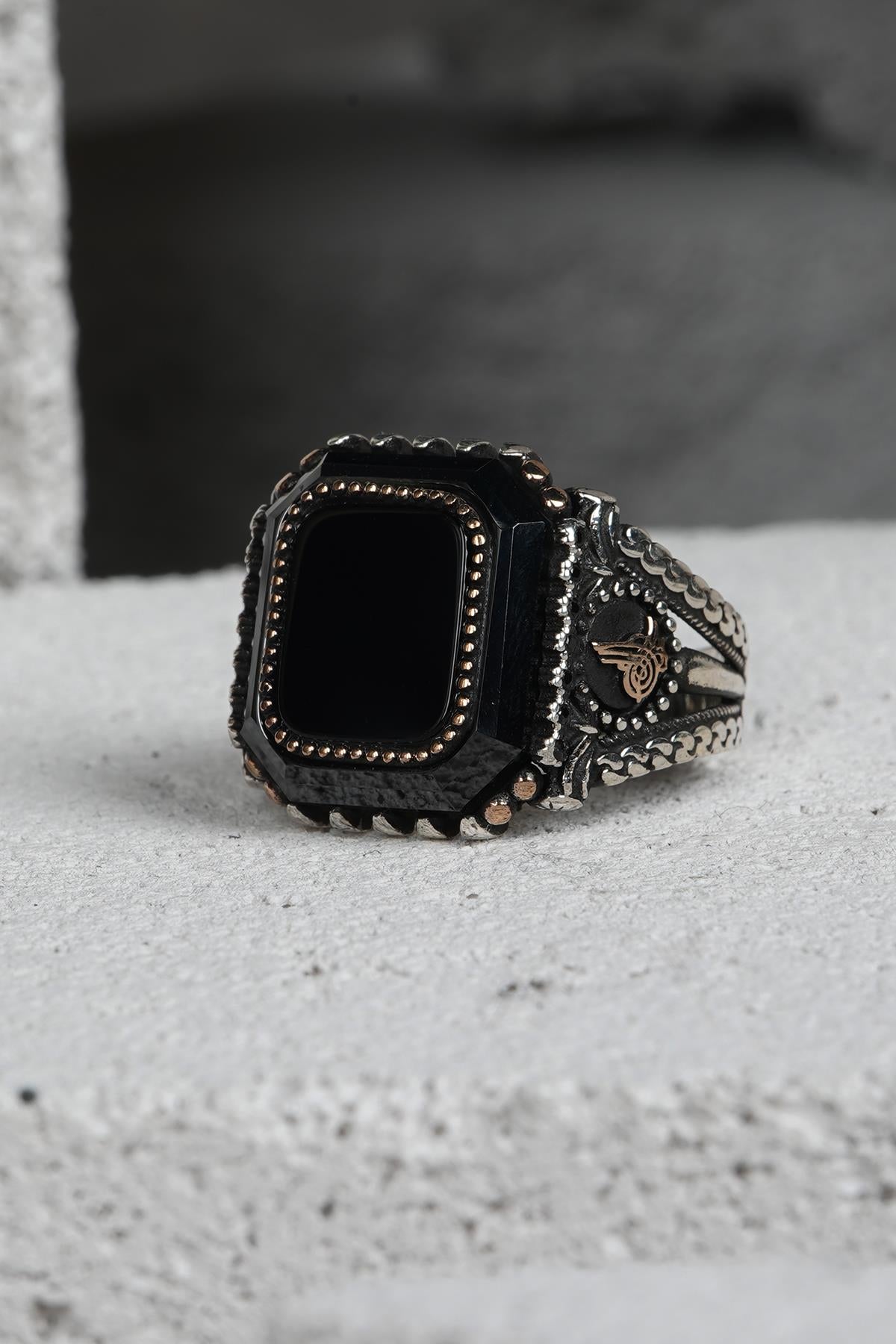 FRNCH 925 Ayar Gümüş Zirkon Taşlı Siyah-Altın Renkli Erkek Yüzük FRJ60093-193-AG14