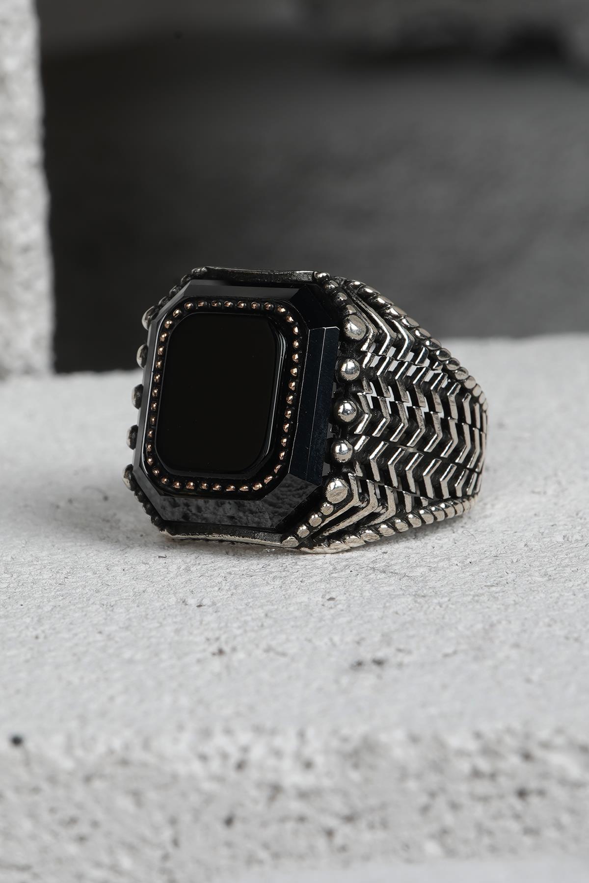 FRNCH 925 Ayar Gümüş Zirkon Taşlı Siyah-Altın Renkli Erkek Yüzük FRJ60093-193-AG34