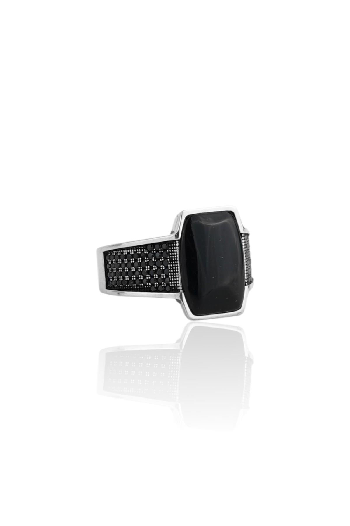 FRNCH 925 Ayar Gümüş Zirkon Taşlı Siyah Renkli Erkek Yüzük FRJ60093-193-S24