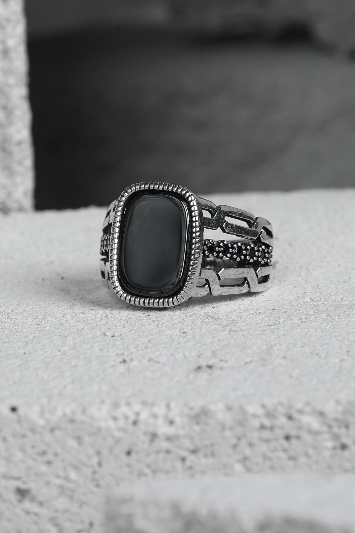 FRNCH 925 Ayar Gümüş Zirkon Taşlı Siyah Renkli Erkek Yüzük FRJ60093-193-S36