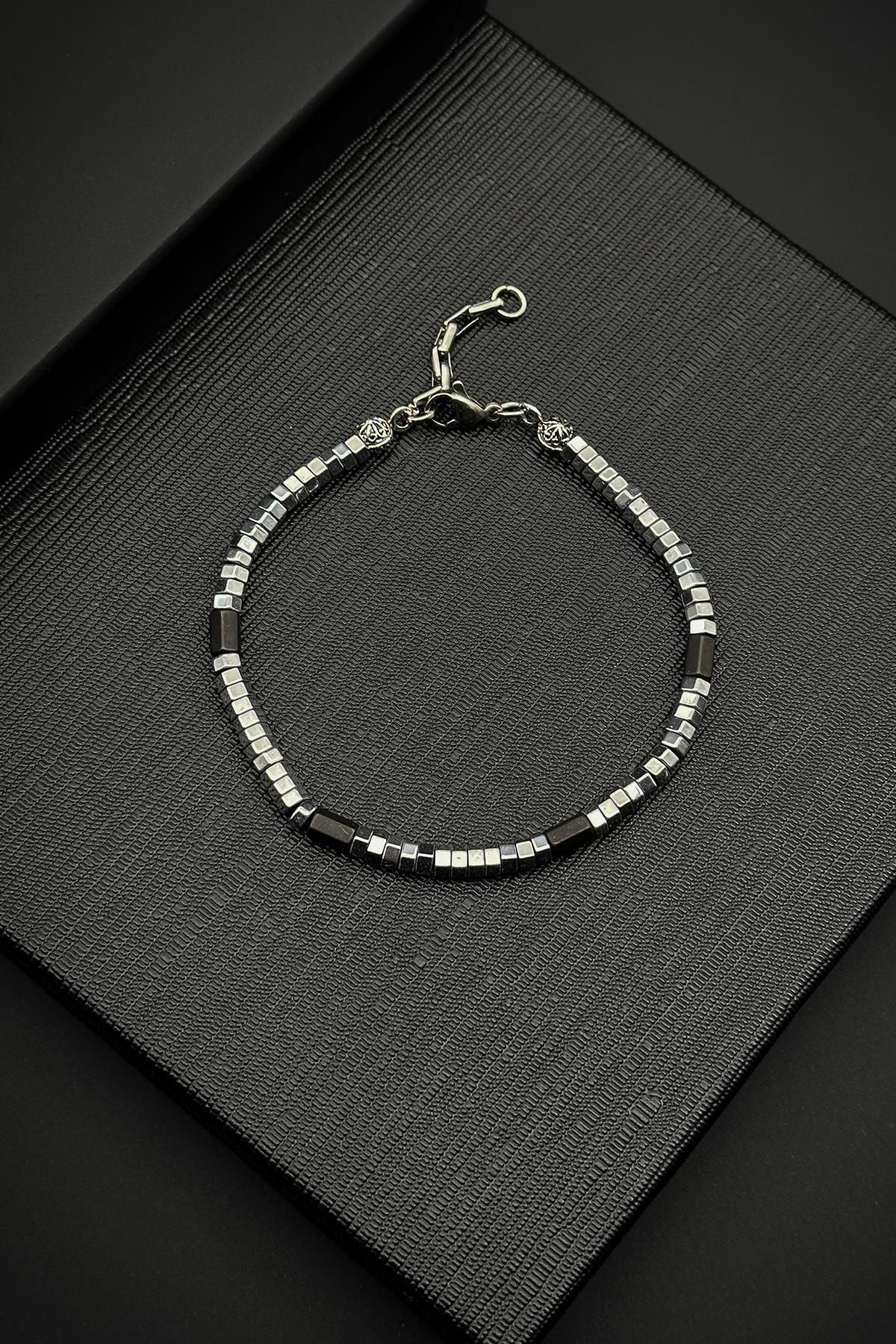 FRNCH Hematit ve Onyx Doğal Taşlı Gümüş Renk Erkek Bileklik FRJ12096-3096-AB2
