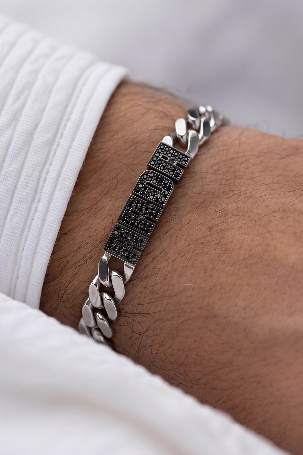 FRNCH İsim Yazılan Siyah Zirkon Taşlı Gümüş Renk Erkek Bileklik FRJ12916-3916-AB2