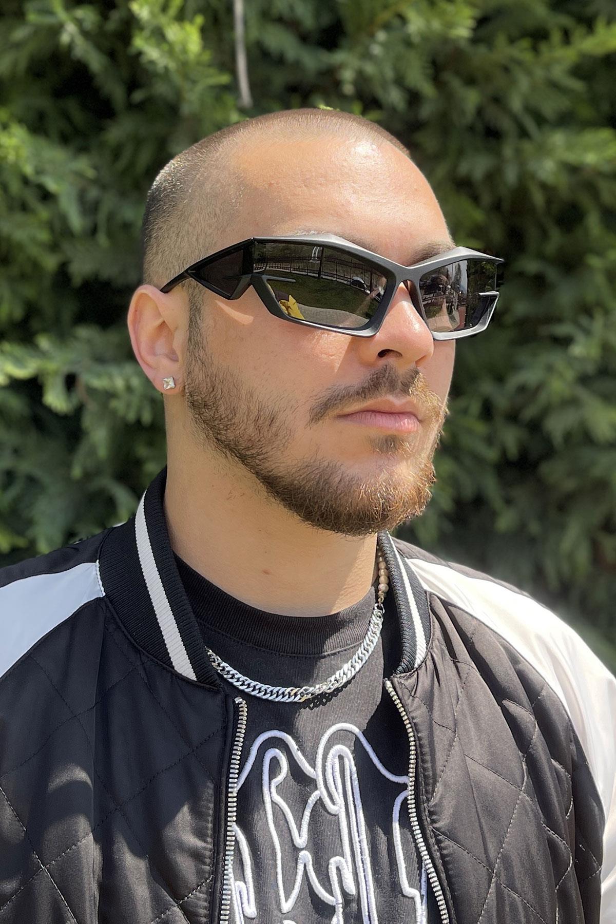 FRNCH Siyah Çerçeve Siyah Cam Dikdörtgen Erkek Rave Parti Güneş Gözlüğü FRG1003-103-S3