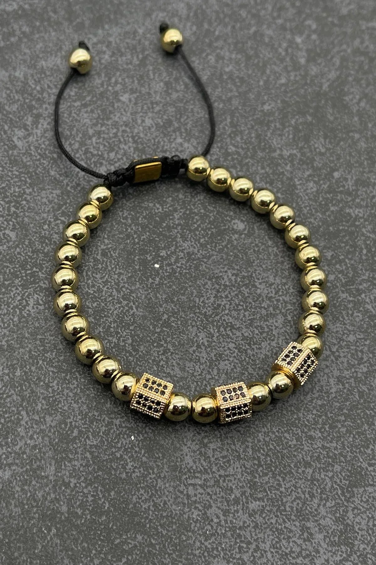 FRNCH Altıgen Model Zirkon Taşlı Gold Renkli Ayarlanabilir Makrome Erkek Bileklik FRJ11463-1563-G