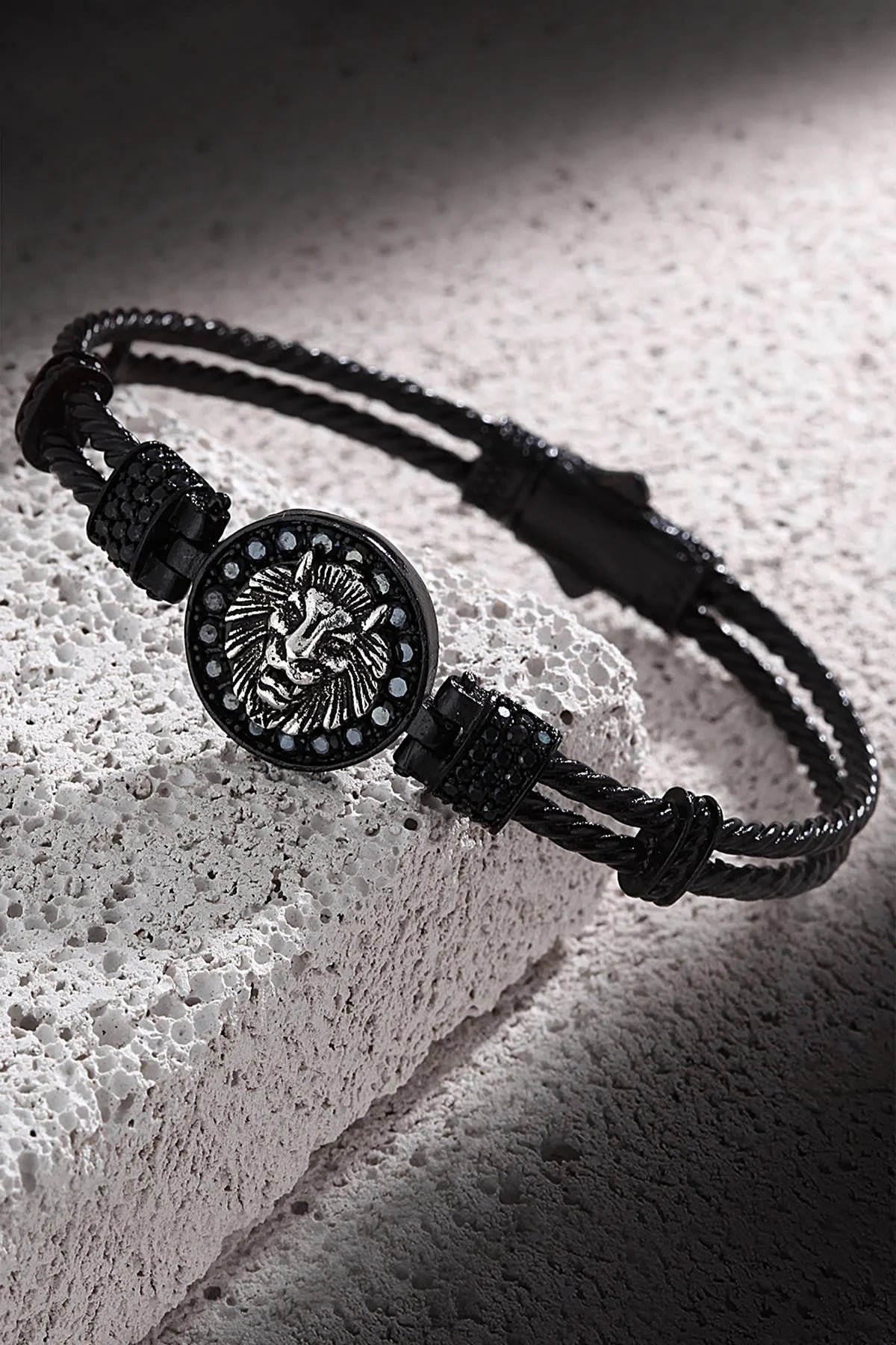 FRNCH Aslan Detaylı Zirkon Taşlı Çift Renk Handmade Erkek Bileklik FRJ11168-1268-B2A2